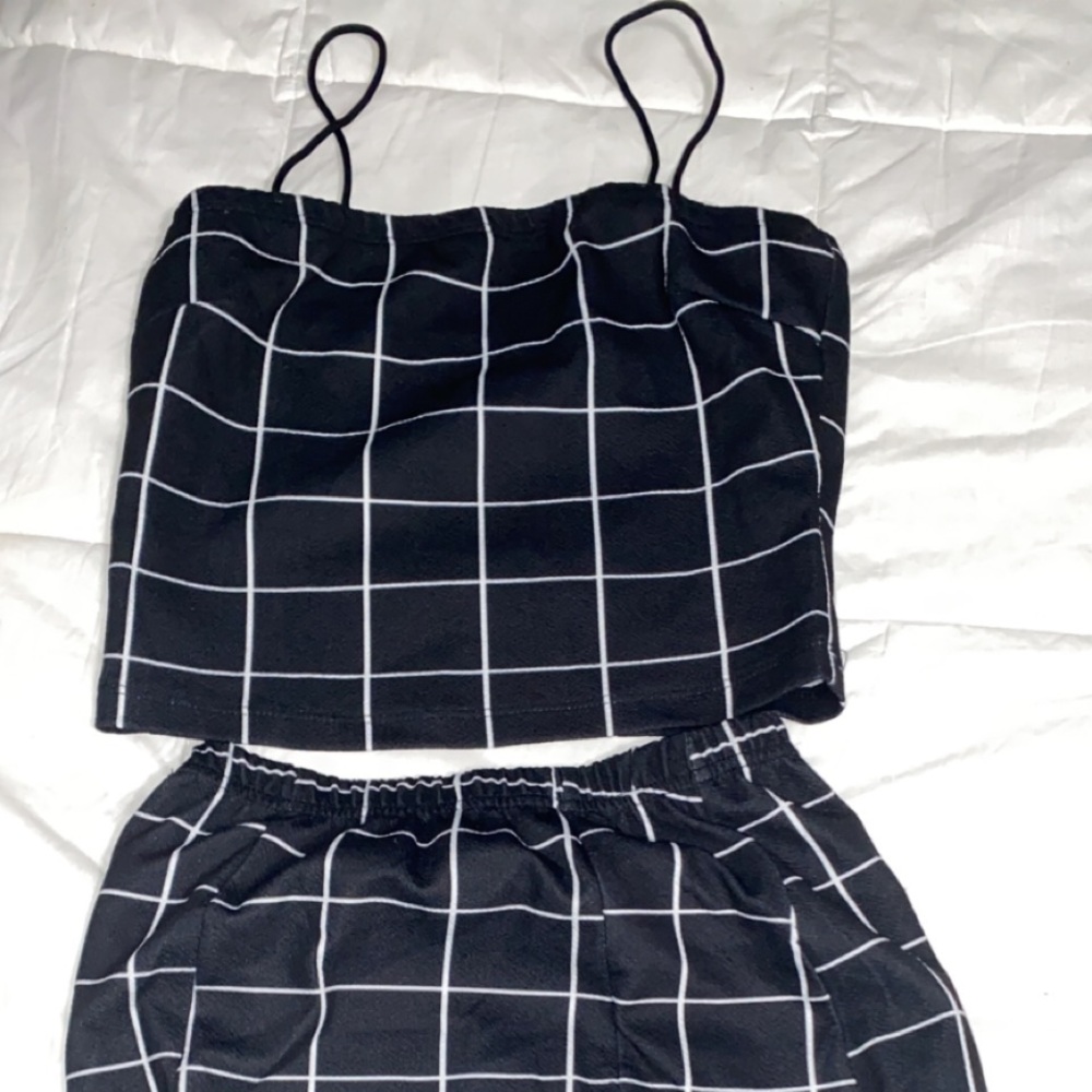 tank top and skirt outfit